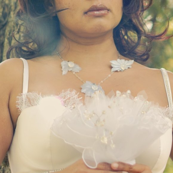 Moon Flowers - Necklace - Picture 1 of 2